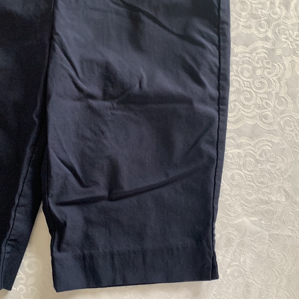 Chico’s size 1 shorts - Picture 2 of 14